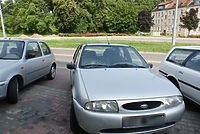 Zniszczył samochód - trafił do policyjnej celi