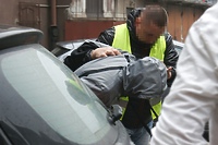 Przyznał, że zabił, bo tak kazały mu głosy. Grozi mu dożywocie (aktualizacja)