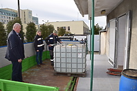 Alkohol z przemytu na pomoc w walce z pandemią