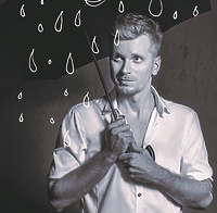 Artur Gotz z repertuarem Kabaretu Starszych Panów