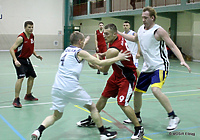 Bez niespodzianek w rozgrywkach koszykarzy