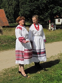 Kraina pereborem tkana - posłuchaj!