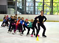 „Chodź na Łyżwy” czyli piknik rodzinny i dzień otwarty na lodowisku