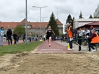 Czwartkowa zabawa z lekkoatletyką