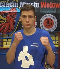 Dawid Michelus w meczu ligi WSB  (boks)