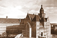 Dawno temu w Elblągu... w Gimnazjum Realnym liczono frekwencję