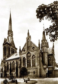 Dawno temu w Elblągu... na cmentarzu posadzono lipę