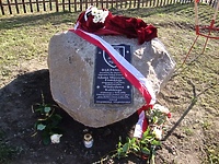 Dęby Pamięci dla ofiar Katynia