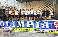 Żółto-biało-niebieski nasz świat