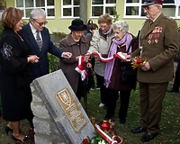 Ekologiczne Dęby Katyńskie, czyli krótka refleksja na temat kondycji tożsamości narodowej…