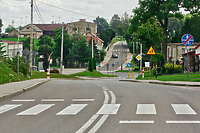 Osiem do pięciu dla Biedronki