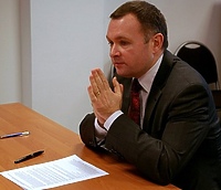 Nowaczyk jest za stadionem typowo piłkarskim