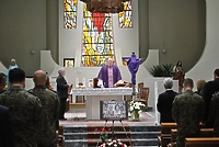 Hołd ofiarom katastrofy lotniczej pod Smoleńskiem