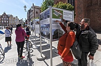 Hymn i wystawa, czyli unijne świętowanie