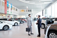 Jak sfinansować zakup firmowego auta? Poznaj dostępne rozwiązania