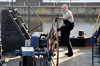 Bizony pchają barki do Kaliningradu