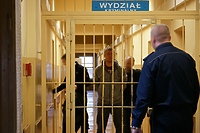 Kryminalni zatrzymali podejrzanego o pobicie w dyskotece