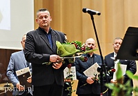 Filantrop Roku z obiektywem