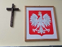 Kto chodzi, a kto nie na szkolną katechezę