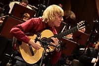 EOK i gitara Marka Pasiecznego