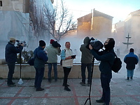 Jeszcze sobie postoimy   (Kartka z podróży, cz. 3, felieton Marii Kasprzyckiej)