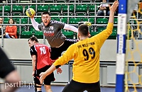 Meblarze kontynuują zwycięską passę (piłka ręczna)