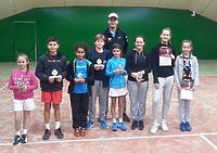 Młodzi zagrali w debla (tenis)