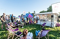 Moda, sztuka i kiosk