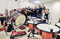 Wigilia z kolędami, gwiazdami i EOK