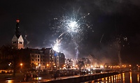 Na pokazie fajerwerków elblążanie przywitali nowy rok