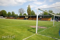 Przesuną murawę na stadionie o 7 metrów