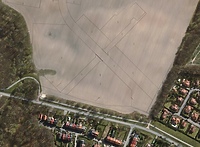 Bielany: Najpierw usługi, teraz też domki