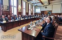 Nadzwyczajna sesja będzie, ale później