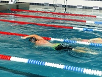 Nauka pływania dla dorosłych- od czego tu zacząć…?