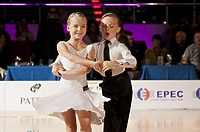 Nauka tańca i savoir-vivre'u