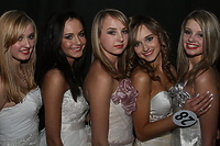 Czy atrakcyjny wygląd zwiększa szanse na zatrudnienie?