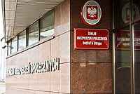 Nie płać pośrednikom za świadczenie wspierające. ZUS pomaga bezpłatnie