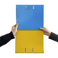 Niebiesko-żółty kolor i solidarność z Ukrainą