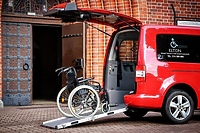 Nowość w Elblągu. Prywatny transport dla osób z niepełnosprawnościami