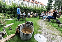 O życiu przed wojną przy lemoniadzie