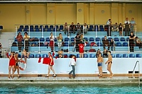 Długa droga do basenu