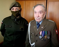 Odwiedzili kombatantów ze świątecznymi paczkami