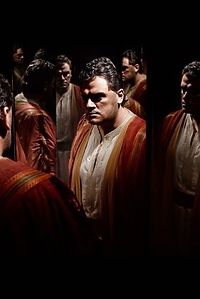 Opera: one wygrały zaproszenie