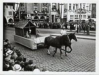 Dawno temu w Elblągu... chłopak skoczył na pędzący rower