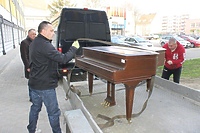 Pianina, fortepian, perkusja. Kolejny prezent z norweskiego Stavanger