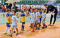 Piłkarska zabawa skrzatów