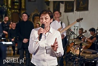 Dyrektor żegna się z orkiestrą