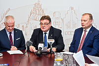 Prezydent: Nie ma żadnego zagrożenia dla dostaw ciepła