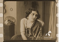 Pokaz niemego filmu z muzyką EOK na żywo