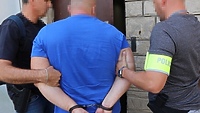 Policjanci zatrzymali pseudokibiców podejrzanych o udział w bójce